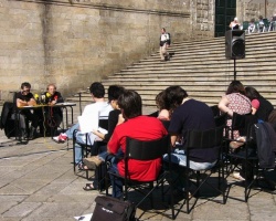 Presentación de actividades na praza da Quintana